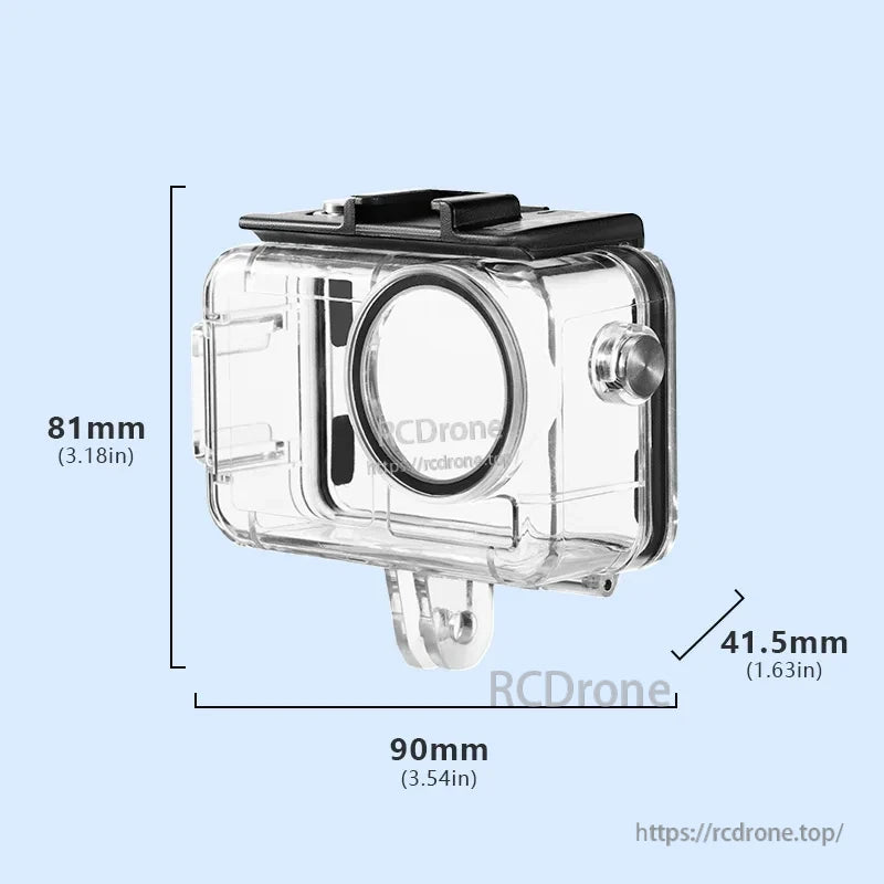 Osmo Action 5 Pro Dive Case, Stainless steel buttons on cameras offer improved tactile feedback and allow for control underwater.