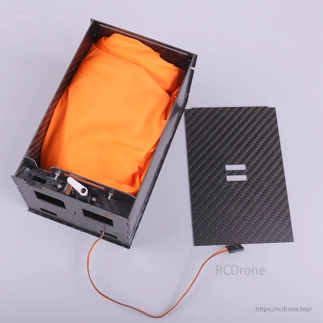 RCDrone Drone Parachute, Lock the compartment lid to ensure stability.