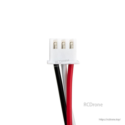 3-pin balance connector close-up on the 2S LiPo battery lead (white balance plug)