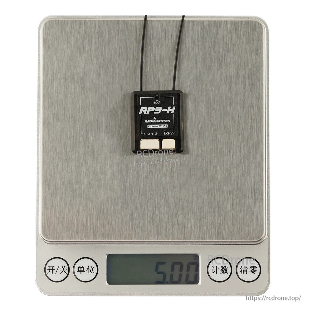 RP3-H receiver on digital scale display reading 5.00, showing compact size