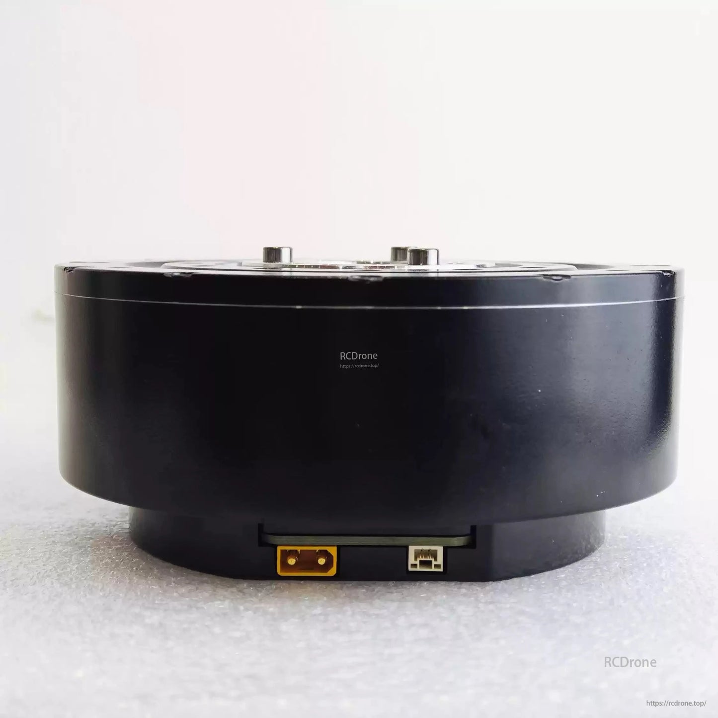 The RobStride 04 QDD actuator module offers 120N·m torque, 48V, 9:1 ratio, dual magnetic encoder, IP52 protection, 700W power, and a compact design for robotics.