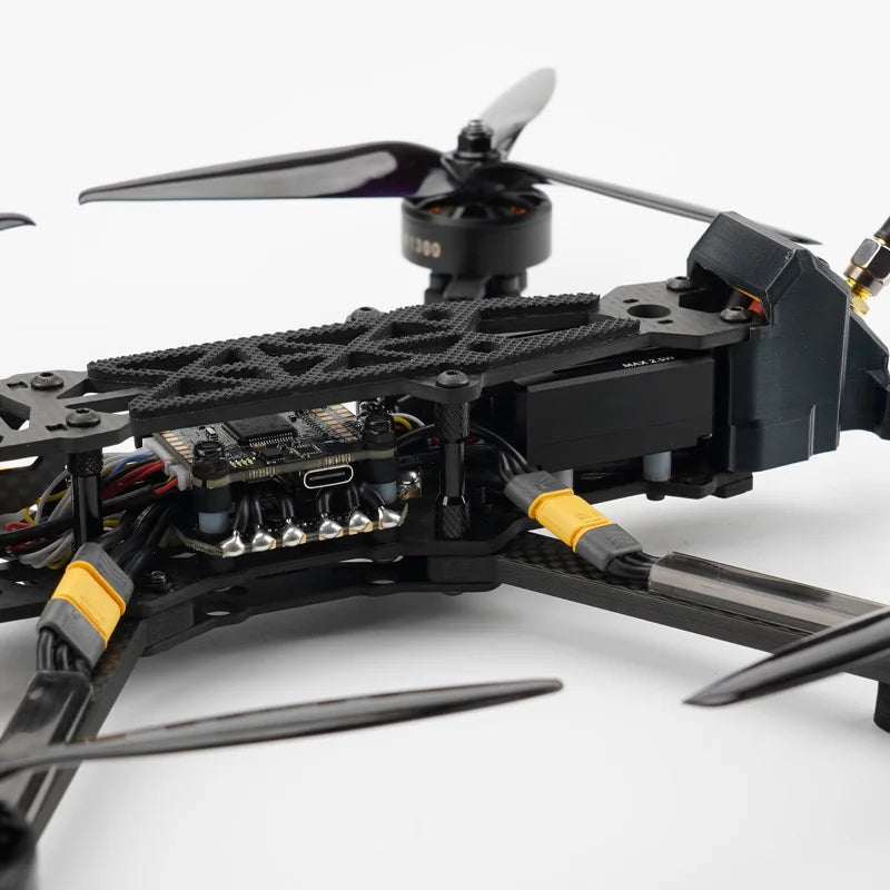 F7SE 7inch FPV, A warning that certain components are not included and must be purchased separately.