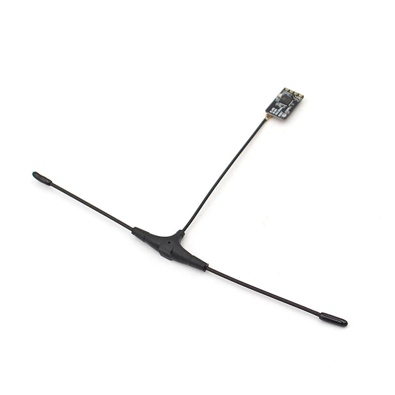 hardware in both 900 Mhz and 2.4 GHz frequencies .