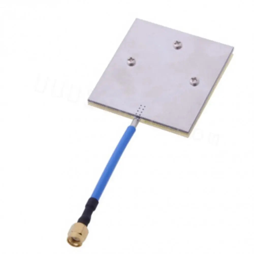 can be mounted directly to the antenna terminals of the receiver without an extension feeder .