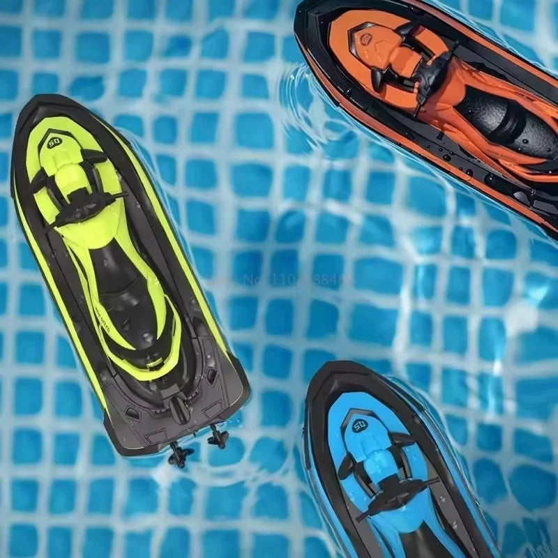 MN MODEL LM13-A Mini Jet Ski RC Boat 2.4G High-Speed Motorboat, 50m Range, Dual Motors, 3.7V 650mAh, 20min Runtime