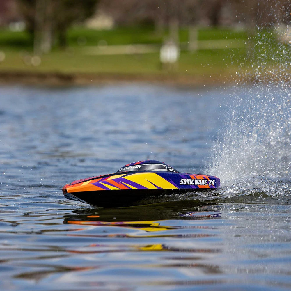 Sonicwake 24 RC Boat RTR Brushless Deep‑V, Self‑Righting, 3S 3200mAh 30C Battery & Charger, Spektrum SLT2, PRB‑1992T1/T2