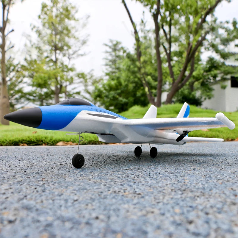 G1 RC Airplane, small rudder is suitable for beginners to fly