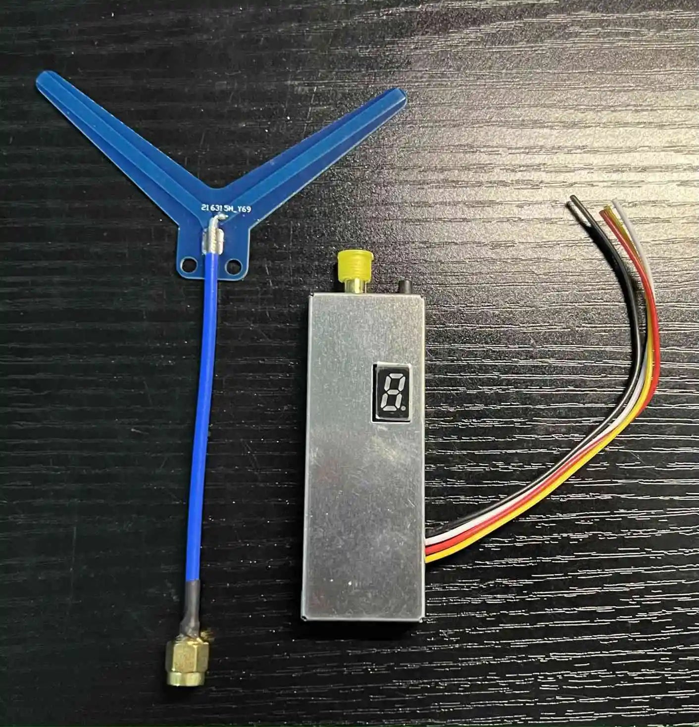 1.2GHz 2000mW 1600mW VTX / VRX-1G3-V2, cable: RG402/RG316 coax.