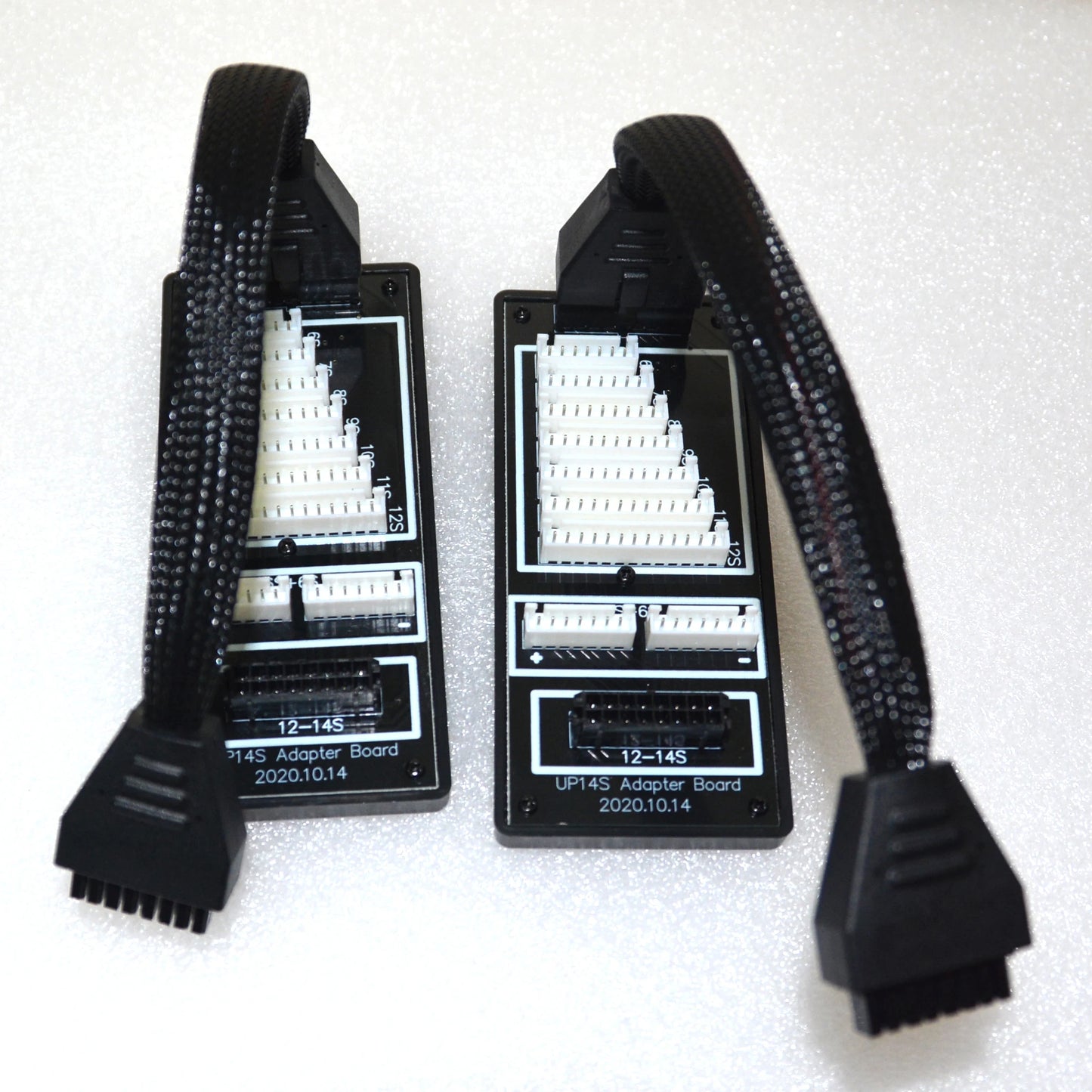 Плата розширення UP14S підтримує 6S-14S, 6S+6S до 12S. Чорна плата-адаптер для балансувальної зарядки.