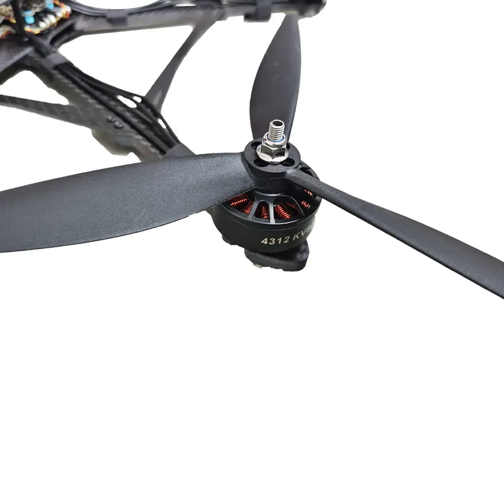 SoloGood MARK4 V3 Pro 13inch FPV, The SoloGood MARK4 V3 Pro is a drone with specifications including 13inch size, composite material, and a recommended age of 14+ years.