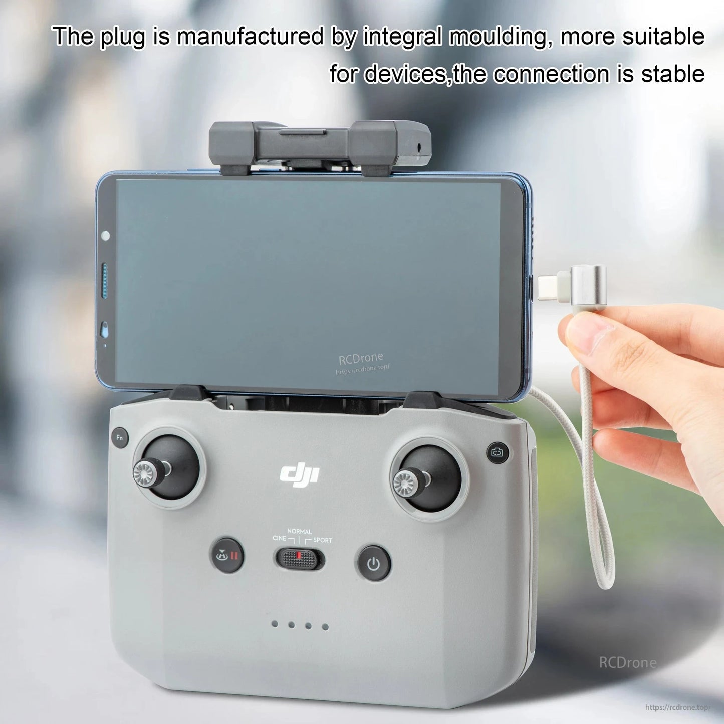 STARTRC Data Cable, 30cm Type-C to Lightning cable for DJI drones, featuring a stable, integral moulded plug connection.