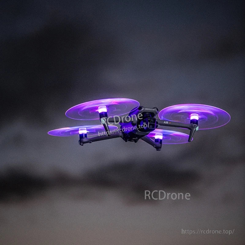 STARTRC LED Flash Propeller, A dedicated LED flash propeller set for DJI Air 3, DJI Mini 3 Pro, and DJI Mini 4 Pro.