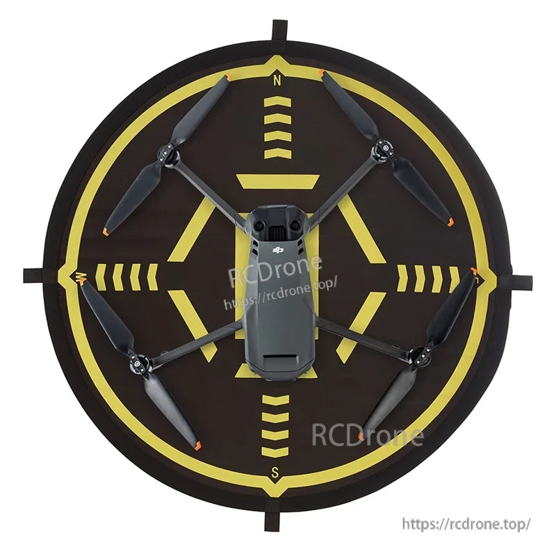 STARTRC Landing Pad, A waterproof landing pad for field operations, compatible with DJI Mavic 3, available in sizes 50cm to 80cm.