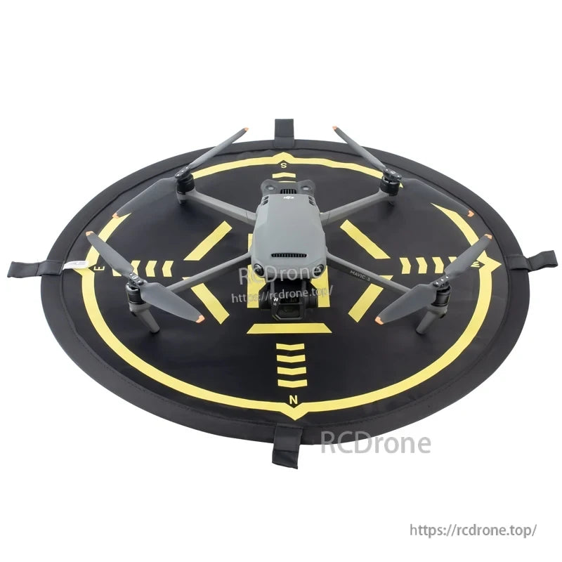 STARTRC Landing Pad, Folding waterproof landing pad for DJI Mavic 3 field operations with high-contrast indicators and available sizes: 50cm to 80cm.