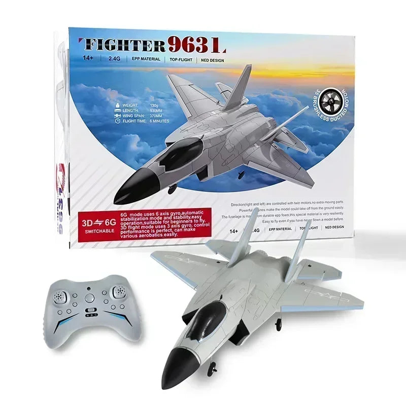 The Fx9631 J-35 Large Size Bypass Fighter is a high-performance, 4-channel brushless airplane designed for advanced pilots seeking to improve their skills.