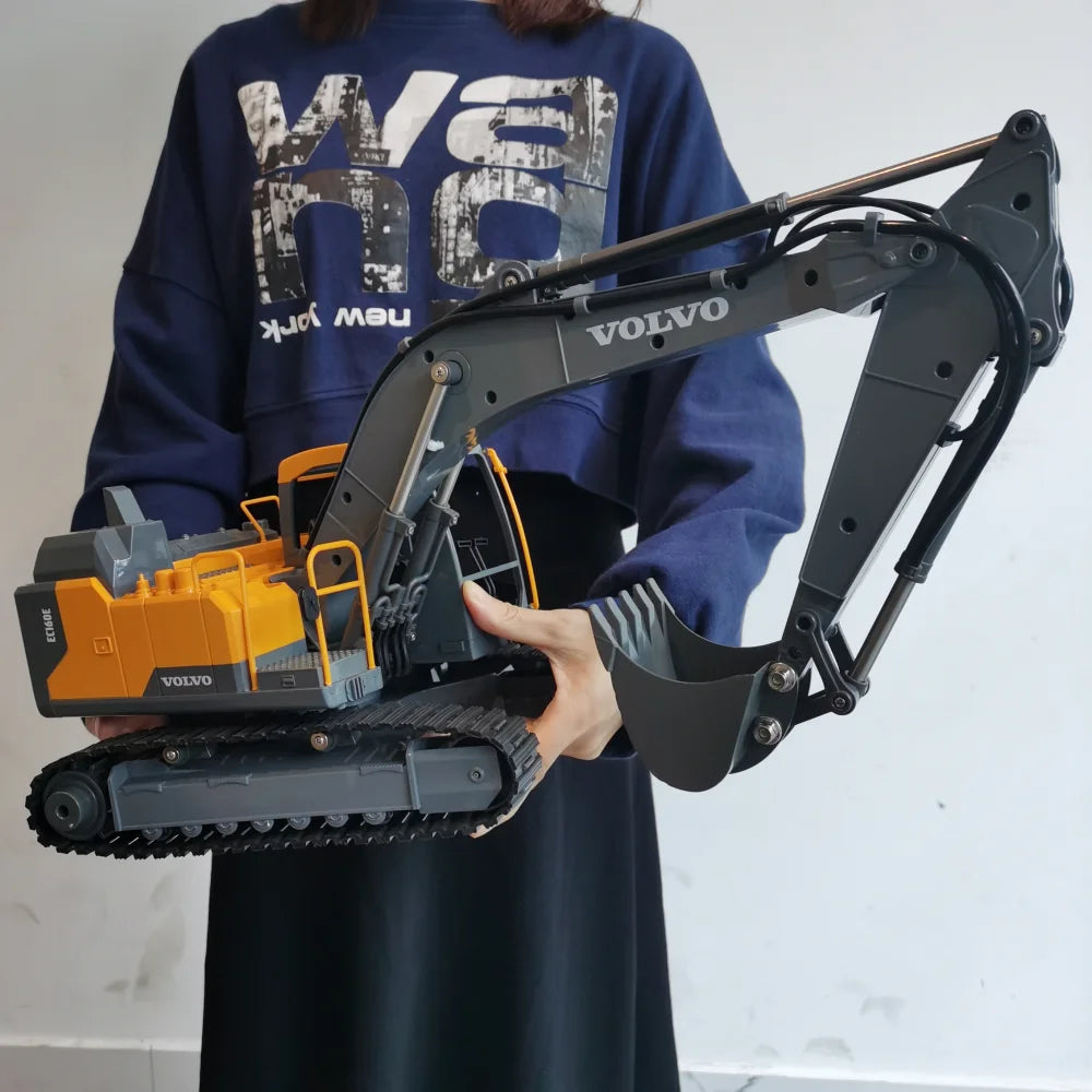 Double E E598 1/16 RC Excavator Volvo EC160E 3-in-1 Alloy Tools, 2.4GHz APP/Remote, 7.4V 1200mAh, 360° Rotation, 25–30m