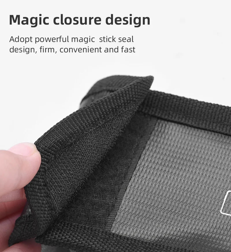 Magic closure design Adopt powerful magic stick seal design, firm, convenient and