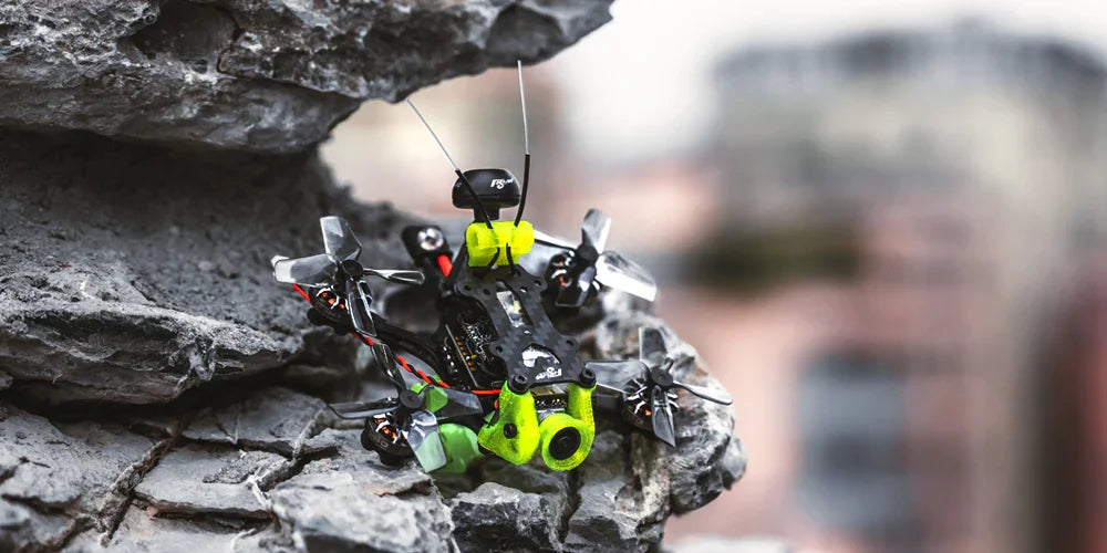 FLYWOO Firefly 1.6'' Baby Quad Analog V1.3 Micro Drone (GN405 FC) 1203 5500KV 10 Flywoo GP9/GP10 power cable adopts a curved magnet structure to