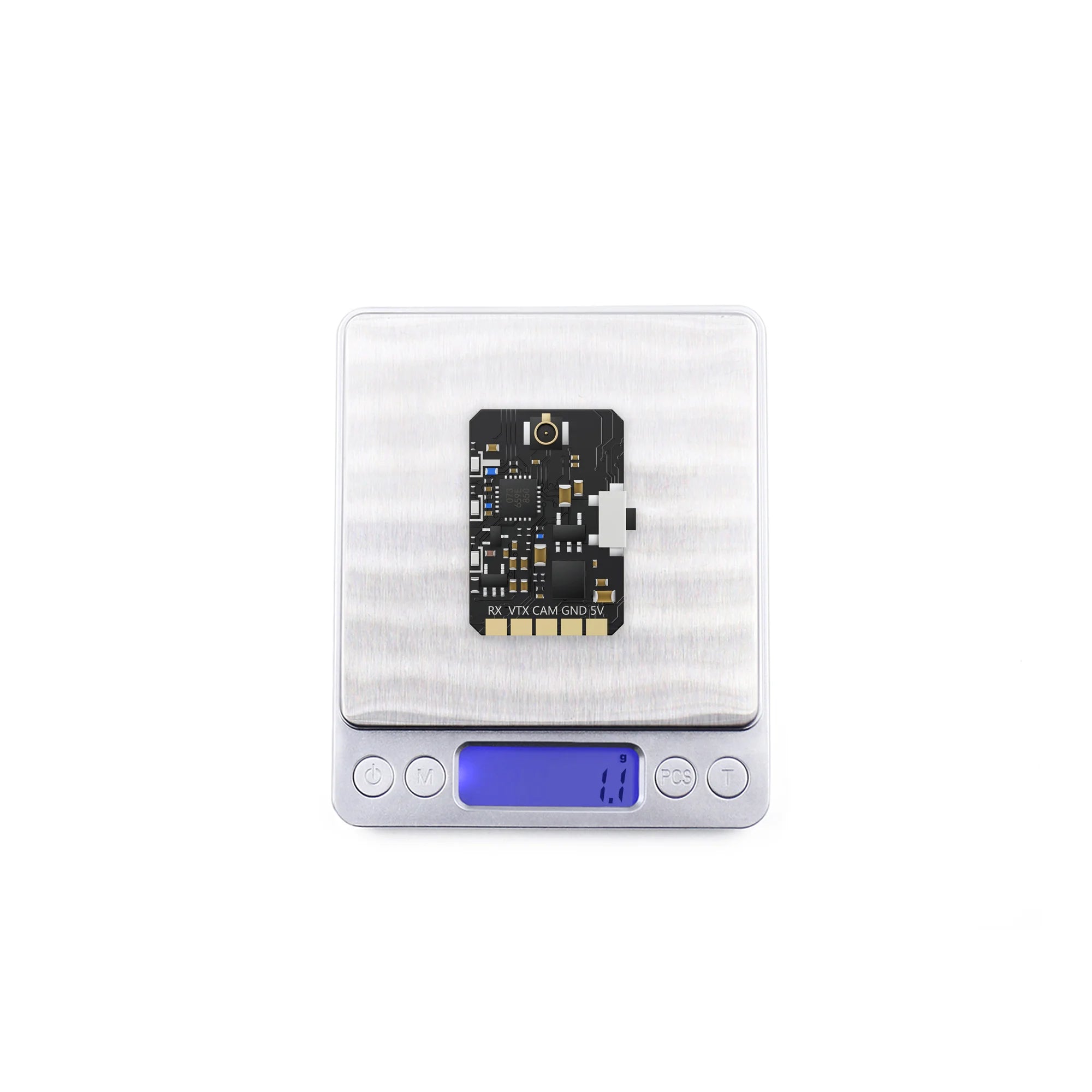 GEPRC RAD Tiny 5.8G 400mW VTX, 400mW power generates little heat and the signal is stable . suitable for medium and