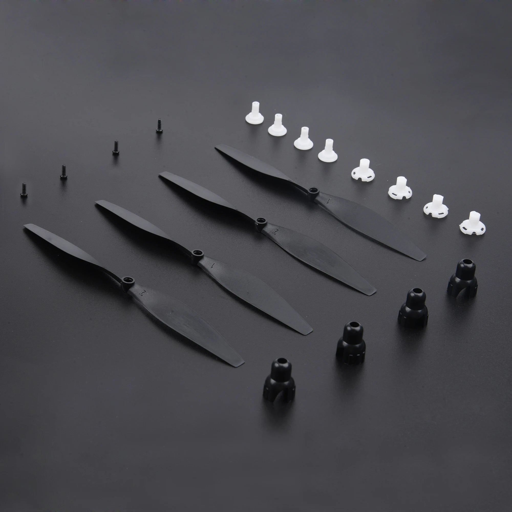 2/4PCs 5.2inch Propeller, 5.2inch Propeller And Prop Saver Set SPECIFICATIONS Use :