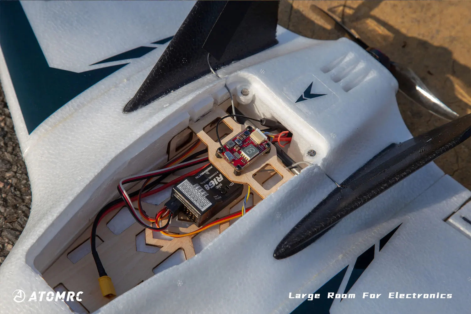 special design camera mounting, made the nose clean and protect the camera . two extra cover for