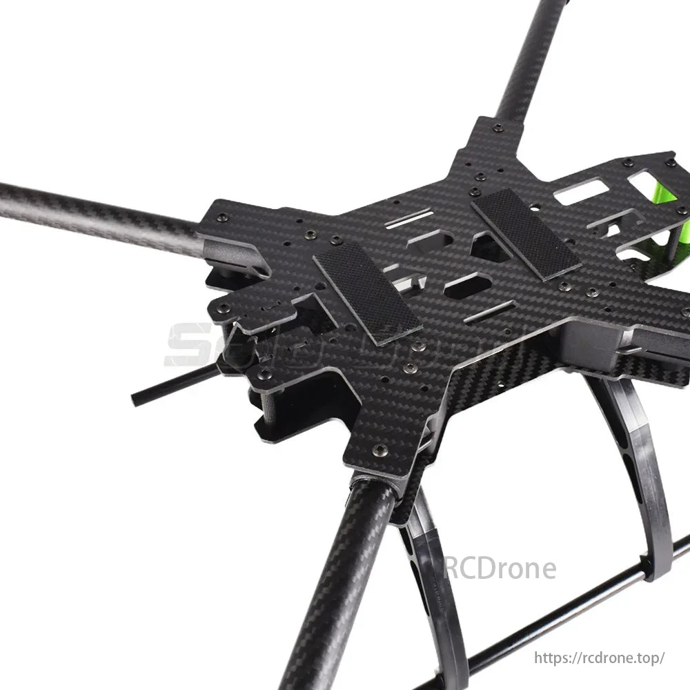 SoloGood Carbon Fiber FPV Drone, Soulload specifications for airplanes: 13-15 inch frame, carbon fiber material, not electric, suitable for ages 14+
