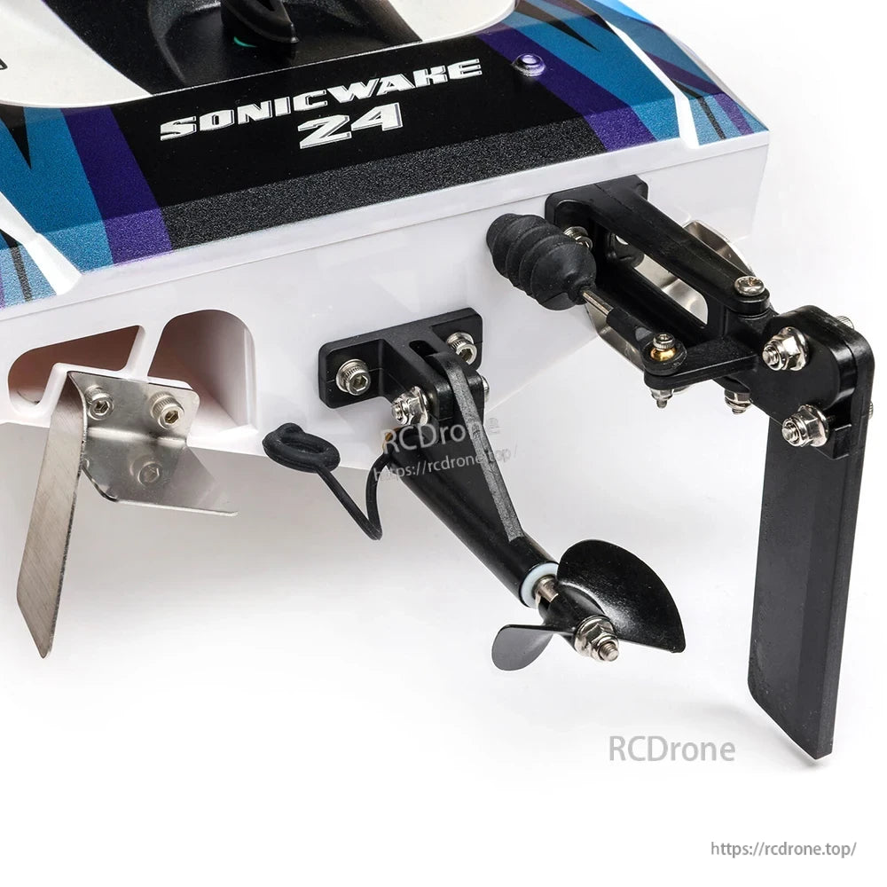 Sonicwake 24 RC Boat, The design supports self-righting recovery and a damage-resistant breakaway rudder for confident running on lakes and ponds.