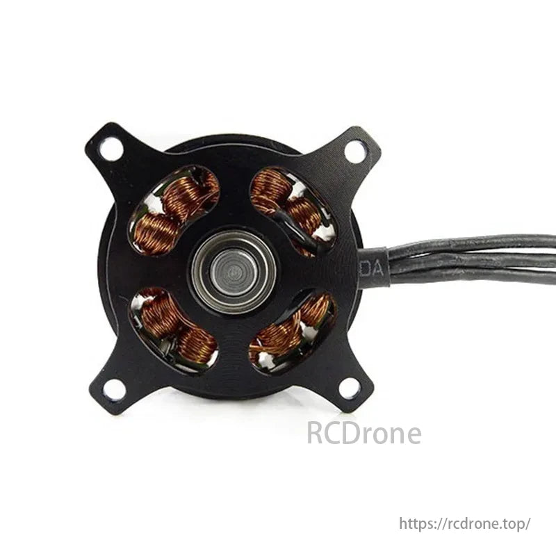 Sunnysky X2206 Motor, This motor has a 22mm stator diameter, 3mm shaft, and lightweight design under 26g, ideal for 2-3S setups.