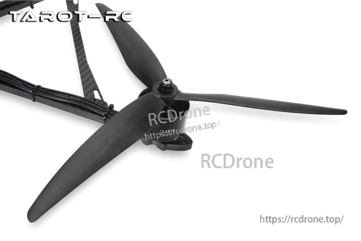 Tarot 3115 900KV Brushless Motor, A drone uses 52H magnets and NSK bearings for smooth performance, with a 19x19mm mount for compatibility with mainstream FPV frames.