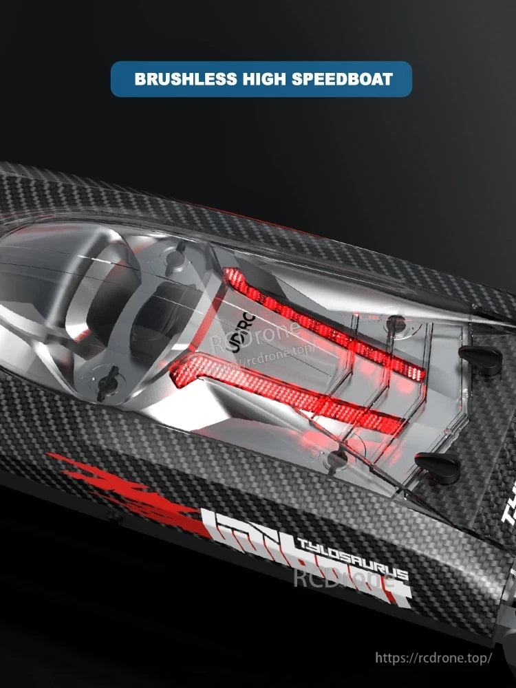 UDI022 Brushless RC Speedboat, A typical remote distance is 80-150 meters, lasting 6-8 minutes.