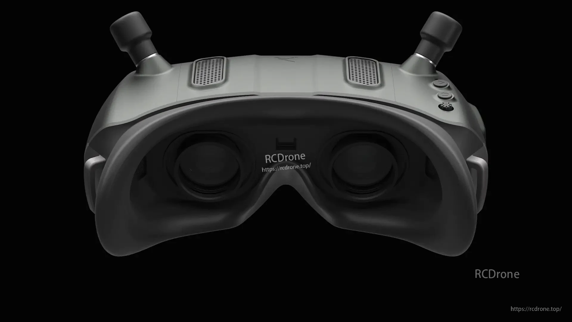 Front view of FPV goggles body showing button layout and front housing shape with antennas mounted