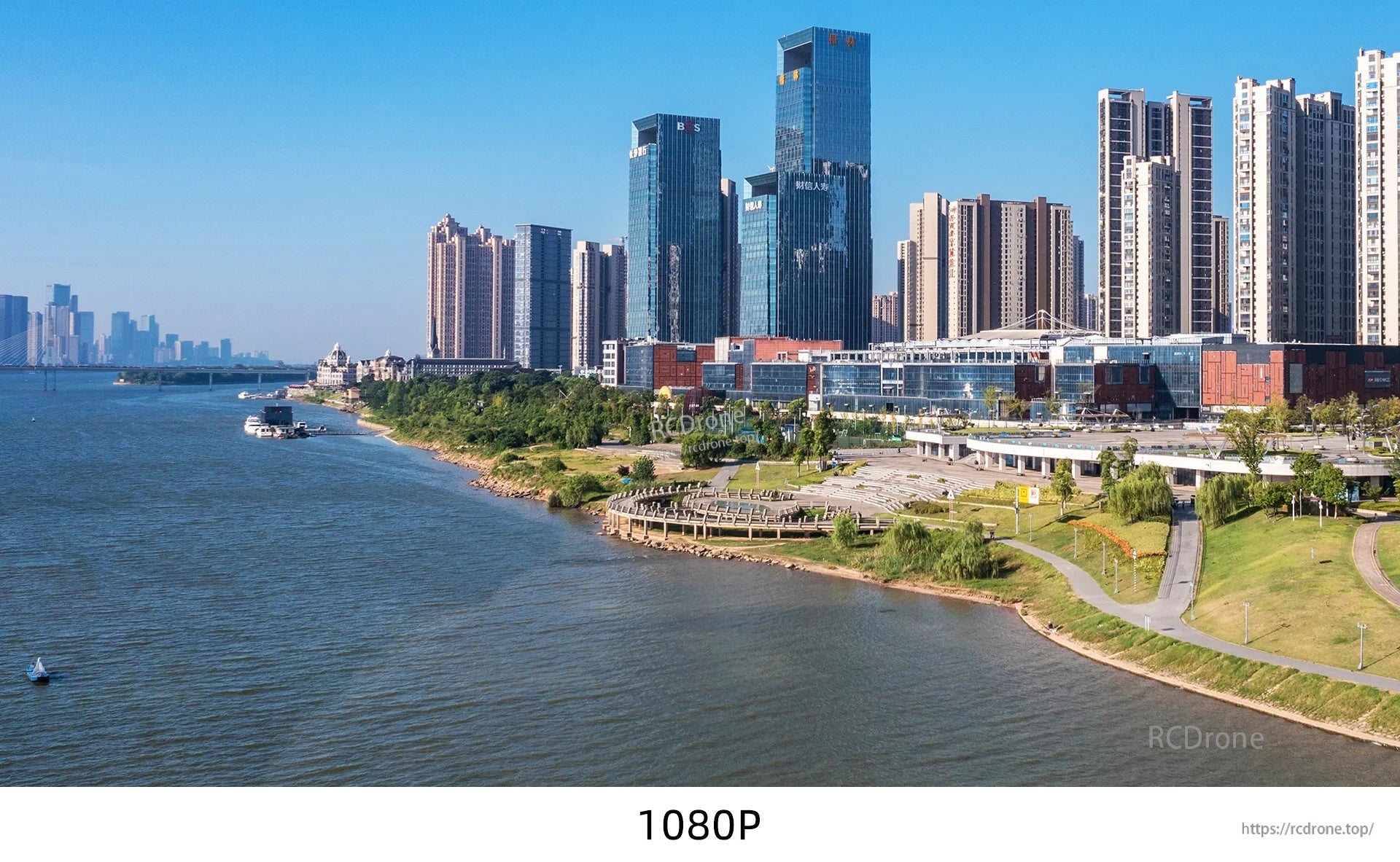 Walksnail Avatar HD Pro FPV Camera sample 1080p video still of a waterfront city skyline