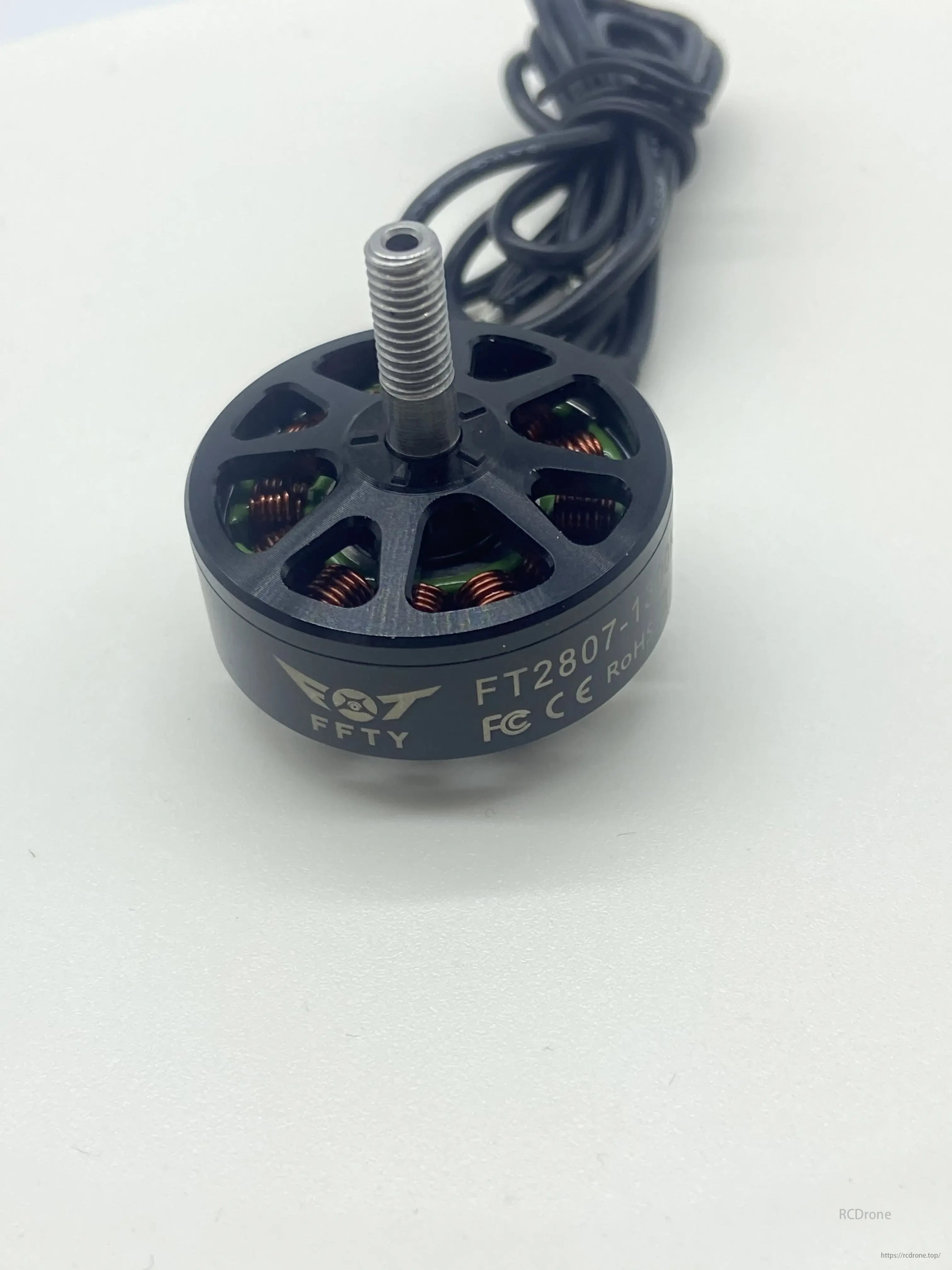 X2807 1300KV Brushless Motor. Specifications for motor X2807: 1300KV. 28mm stator. 12N14P configuration. 3mm shaft. 2S-6S LiPo input voltage.