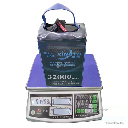 Lithium battery suitable for heavy-lift UAV drones, offering capacity options and high energy density.