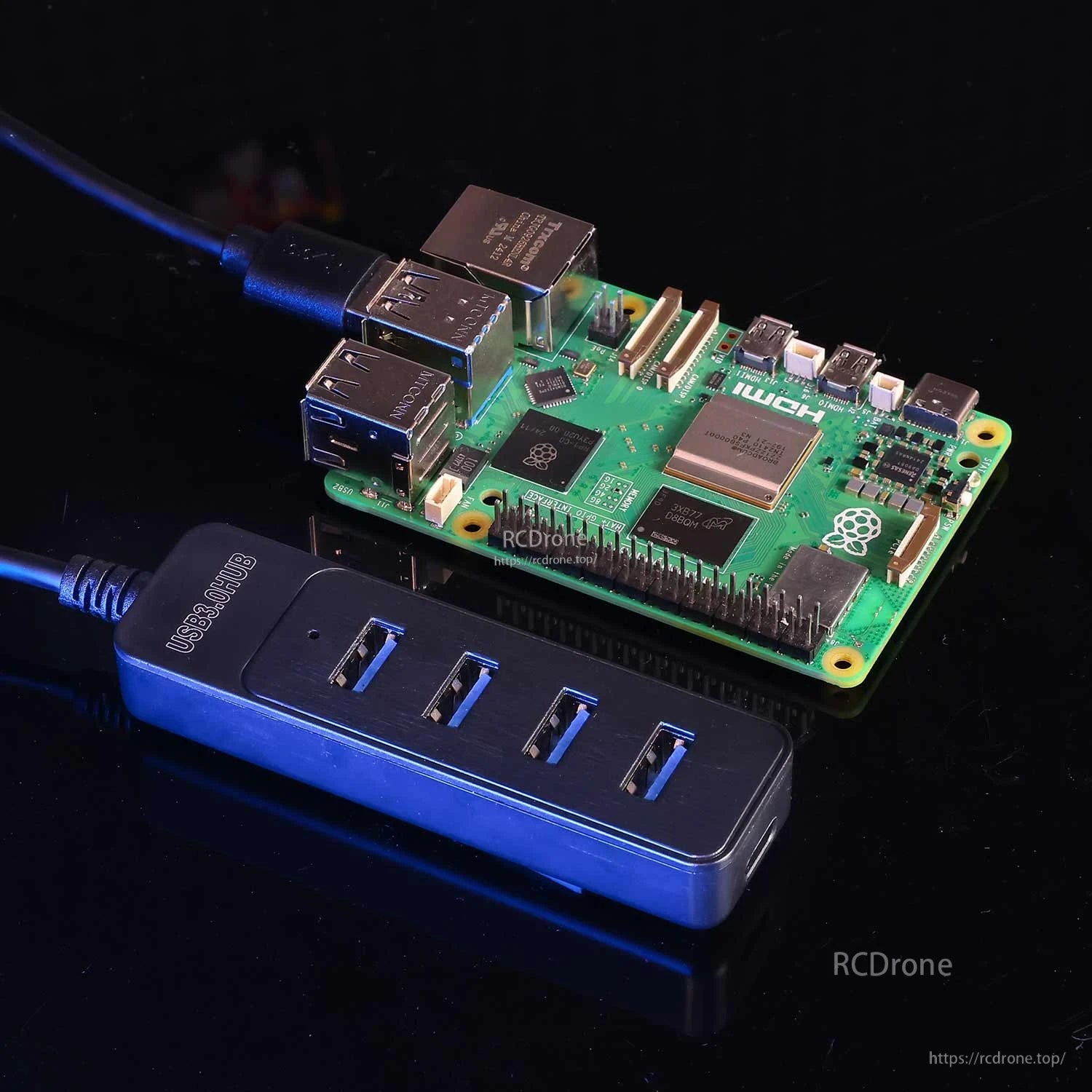 USB 3.0 4-port hub used with a Raspberry Pi board setup