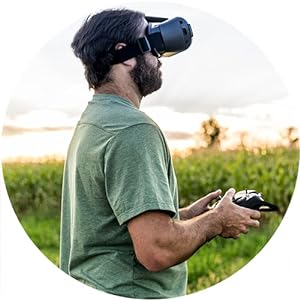 Amcrest A4-W Skyview WiFi Drone with Camera HD 720P FPV Quadcopter 9 使用无人机的 720p h 捕捉所有动作