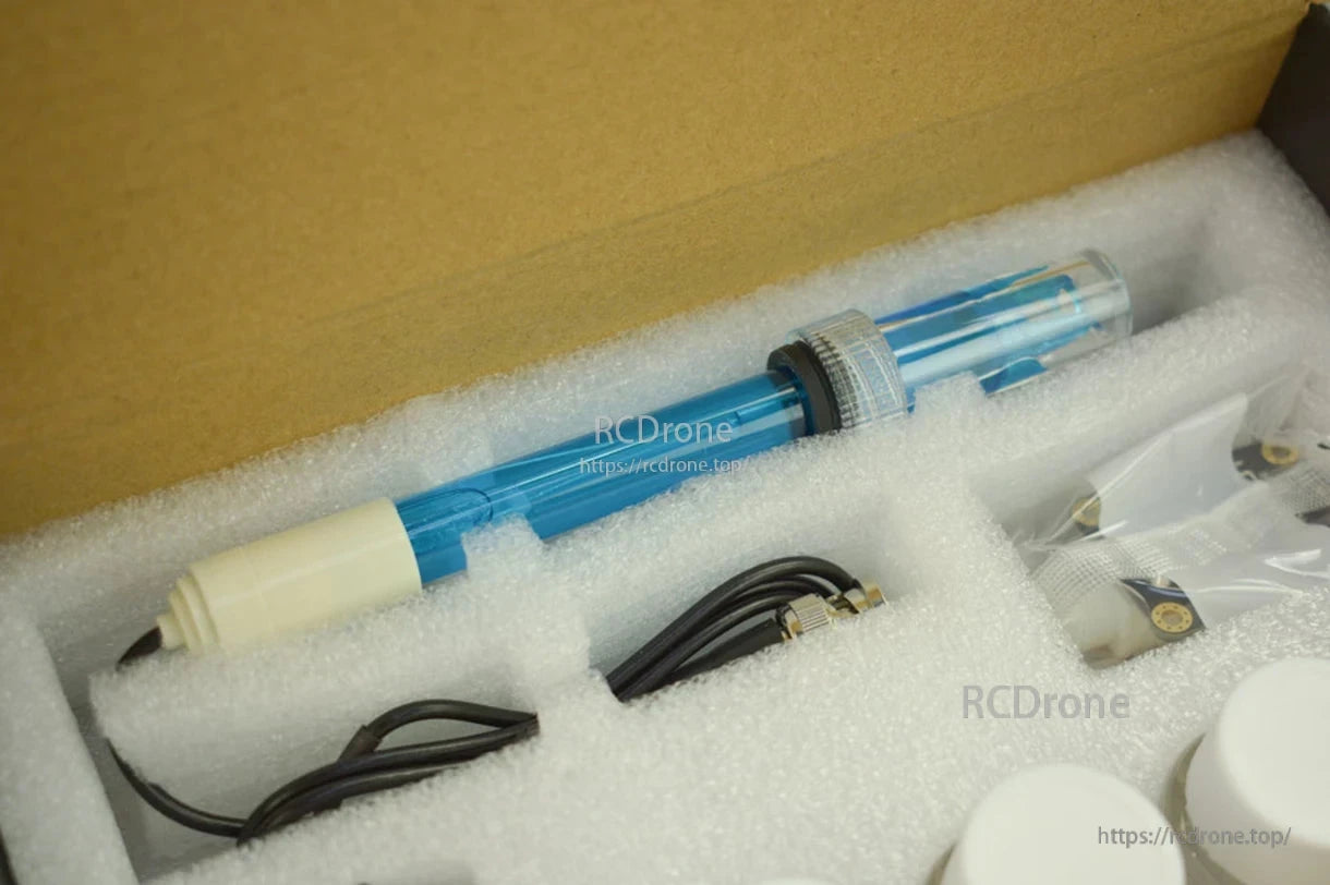 DFRobot SEN0161-V2 pH sensor kit includes calibration solutions, works with Arduino/Raspberry Pi, has analog output, and protective packaging.