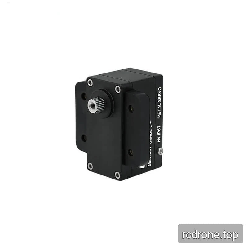 DSpower DS-W004B servo shown from the output side, with a splined circular output shaft and side mounting flange.