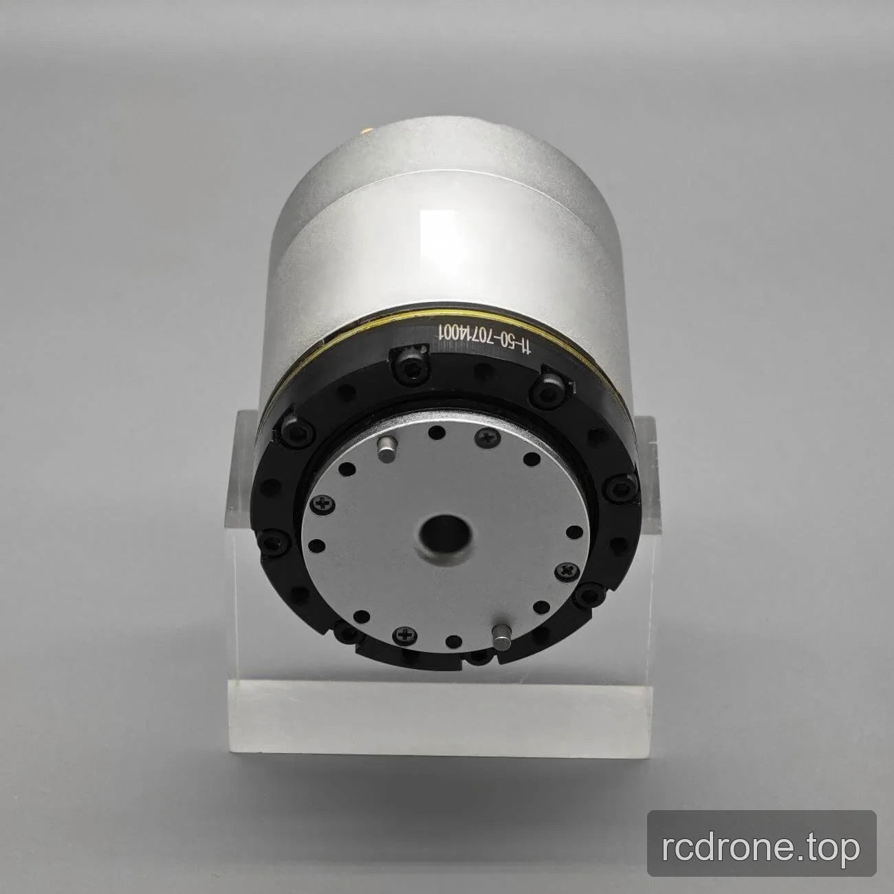 PH11 motor mounting face with central opening and circular hole pattern