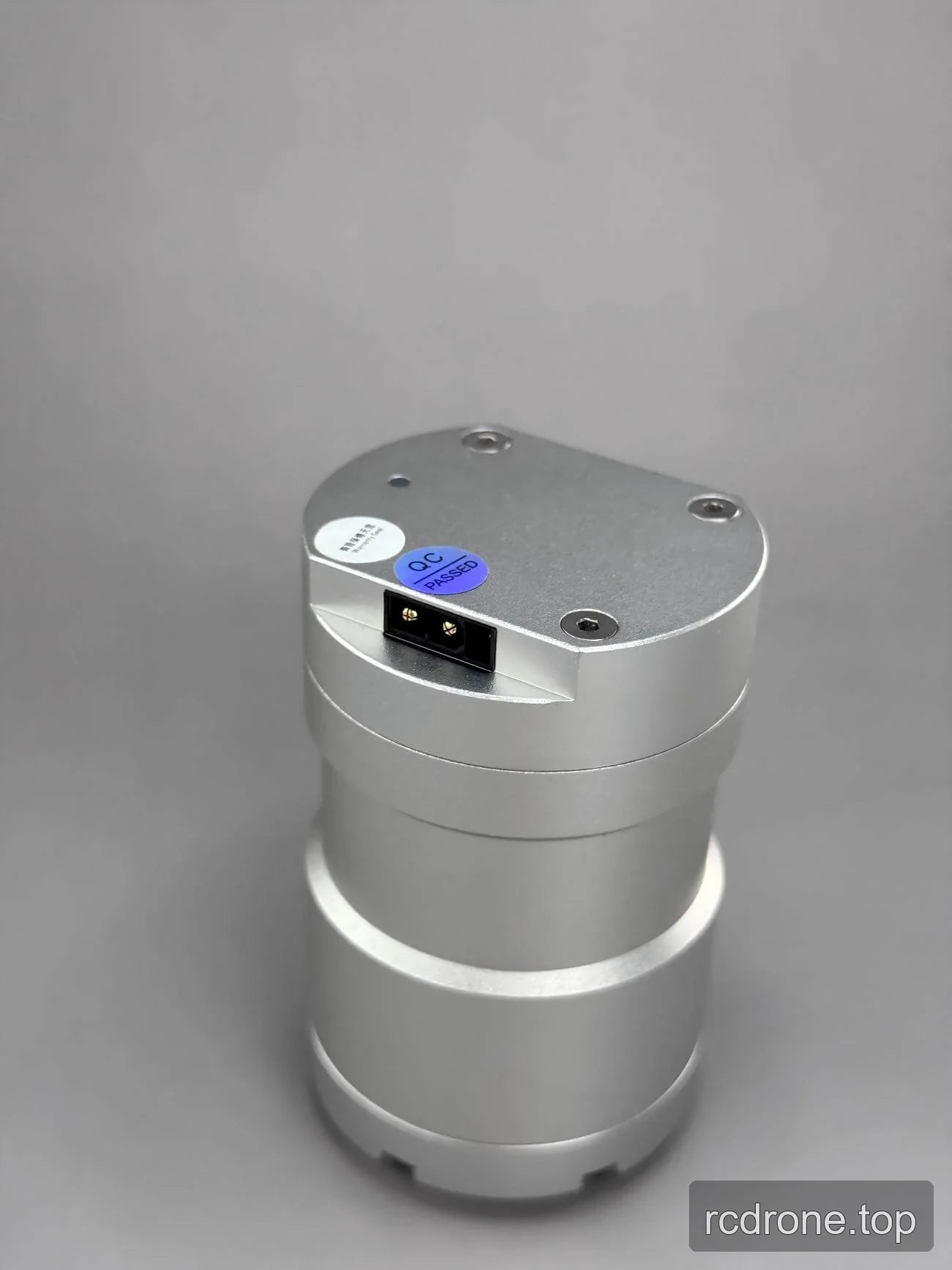 Motor top detail with recessed connector and cover screws