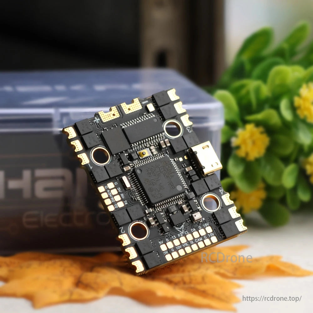 HAKRC F7220 BL32 40A AIO Flight Controller with 32-bit ESC – 2–6S, STM32F722, 20x20mm, Integrated Barometer & Blackbox