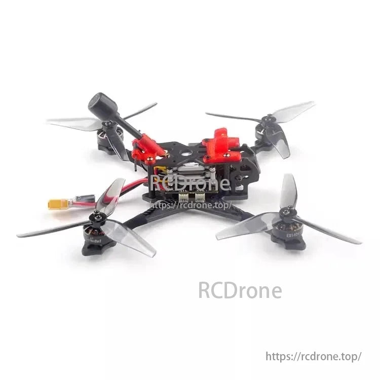 HDZero Crux35 is a lightweight 3.5-inch freestyle drone with a 90Hz camera, V2 VTX for low-latency FPV, and a compact design.