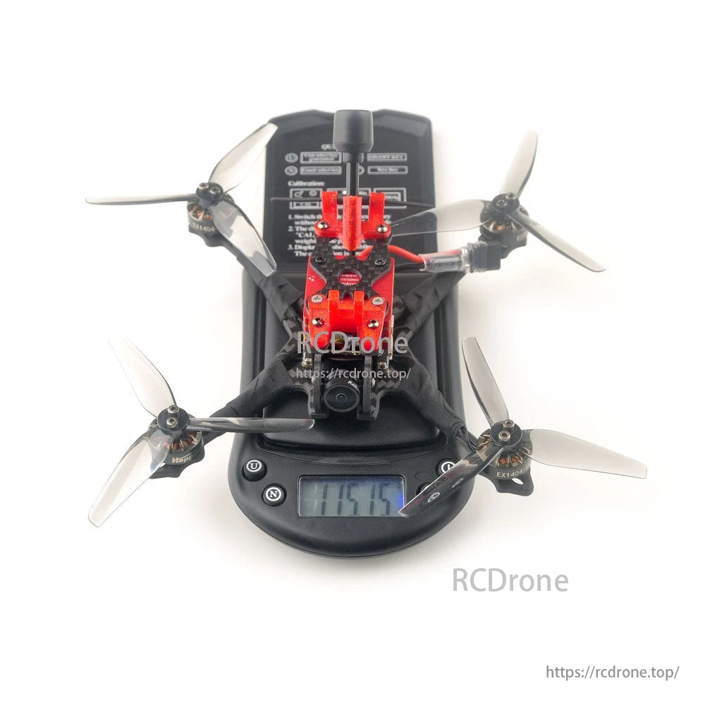 The HDZero Crux35 is a lightweight 3.5-inch freestyle drone featuring a 90Hz camera, V2 VTX, and sub-250g weight for low-latency FPV.