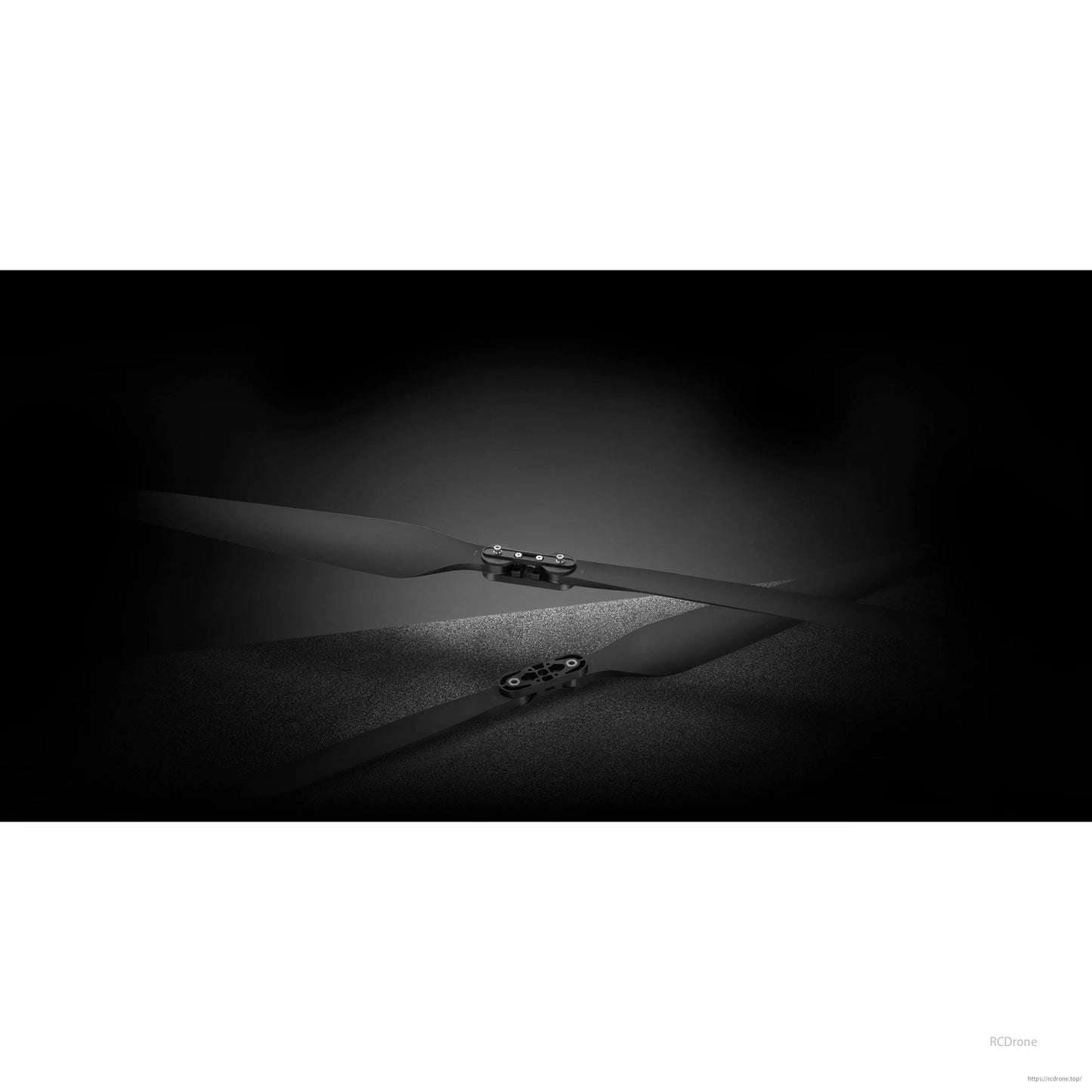 Hobbywing HF 57*20" Carbon Fiber Folding Propeller – Compatible with H13/X13 Motors, High-Efficiency UAV Blade