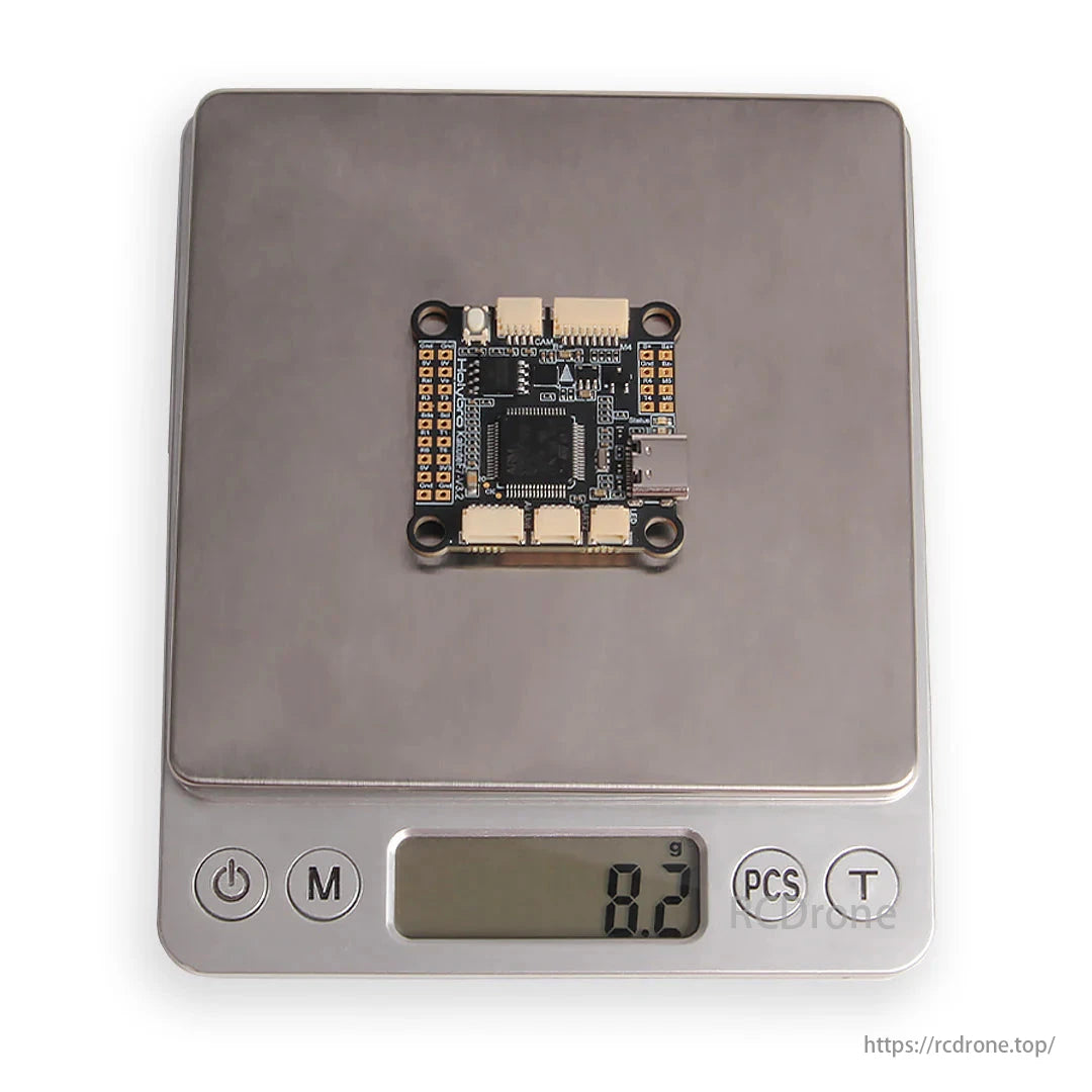 Holybro Kakute F722 Flight Controller weighs 8.2 grams on digital scale.