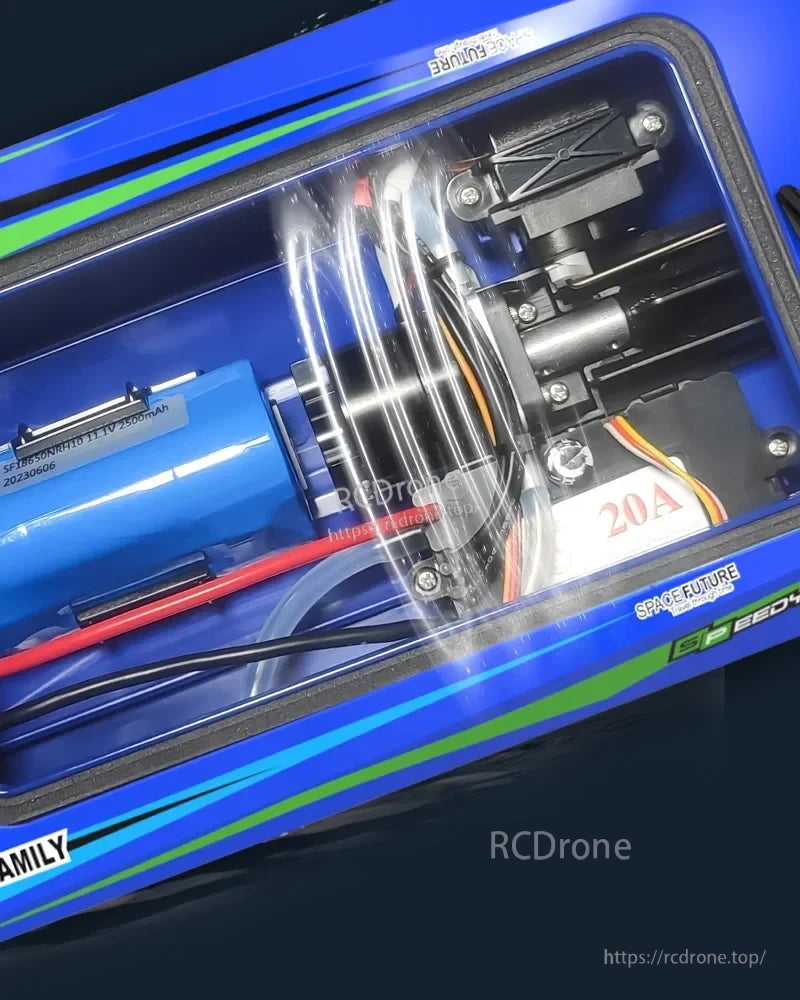 Jikefun TX768 RC boat features 20A ESC and a 2500mAh battery for high-speed performance and extended runtime.