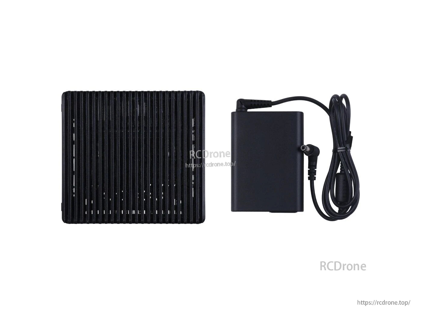 Compact Jetson Xavier NX 8GB AI computer with HDMI/DP, 4x USB 3.1, GbE, and M.2 E/M support for edge computing applications.