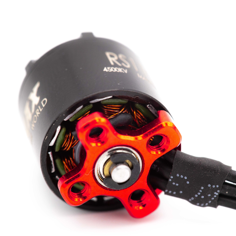 RS1108 4500KV brushless motor bottom view, red mounting base and bearing close-up