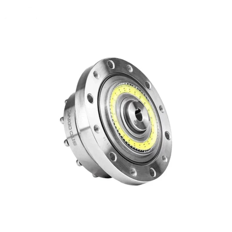 Angled front view of the SITO DRIVE CS-20-I reducer with mounting flange, central shaft opening, and yellow ring.