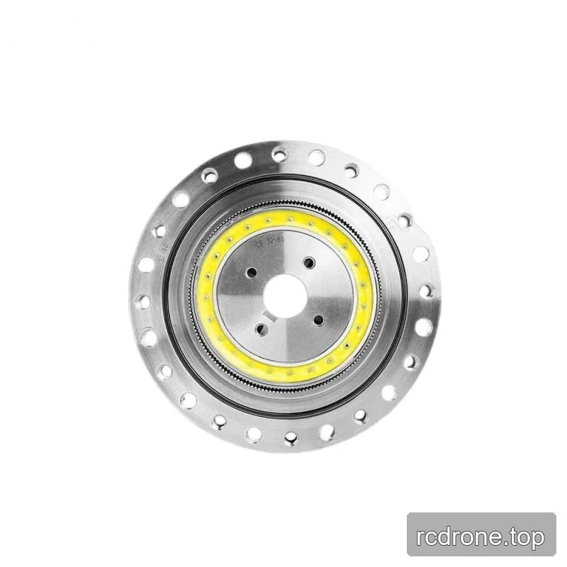 Straight-on front view of the SITO DRIVE CS-32-II reducer with a yellow ring, central bore, and perimeter holes.